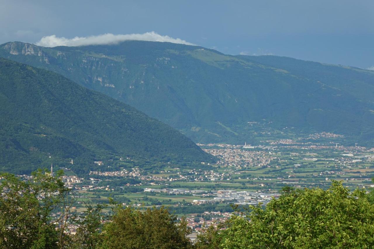 La Casa Di Marta Villa Schio Buitenkant foto